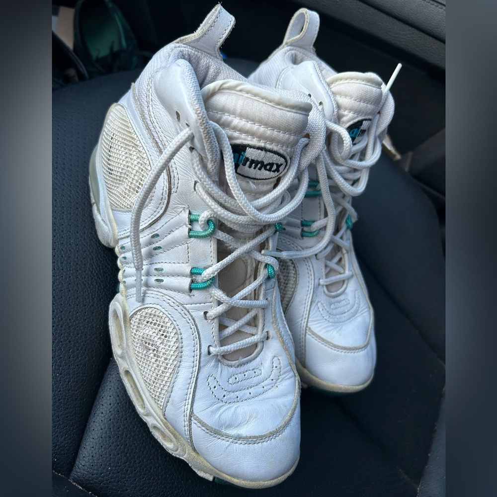 VTG Nike Air Max White Leather 970406-101 Womens Basketball Sneakers Shoes High
